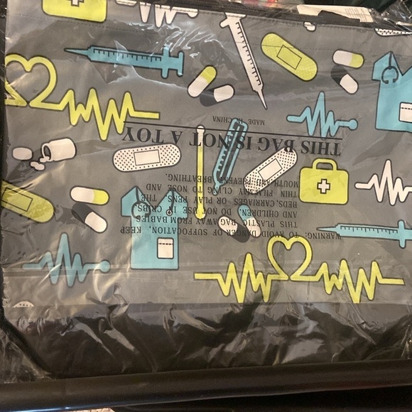 NURSE LIFE WITH BLACK TRIM
 TOTE BAG nwt T7 - Picture 2 of 4